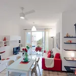086 - Sunshine Home, 5 Minuti Dalla - Parcheggio Privato Gratis Incluso * Ospedaletti