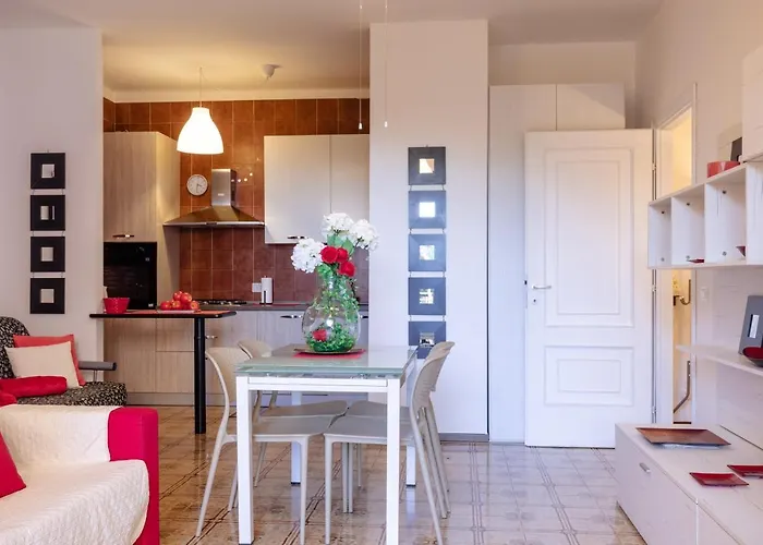 086 - Sunshine Home, 5 Minuti Dalla - Parcheggio Privato Gratis Incluso