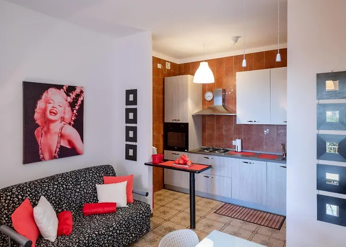 086 - Sunshine Home, 5 Minuti Dalla - Parcheggio Privato Gratis Incluso Appartement