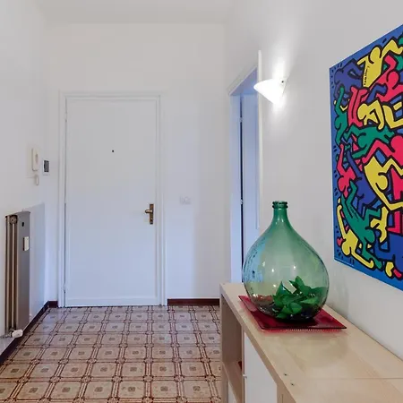086 - Sunshine Home, 5 Minuti Dalla - Parcheggio Privato Gratis Incluso Appartement *