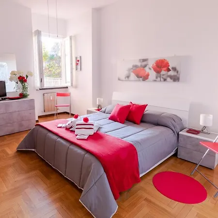 086 - Sunshine Home, 5 Minuti Dalla - Parcheggio Privato Gratis Incluso *