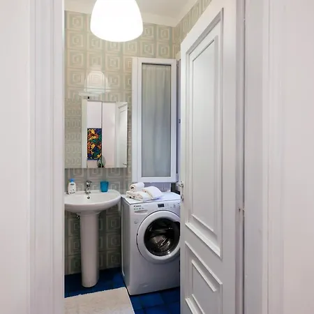 Апартаменты 086 - Sunshine Home, 5 Minuti Dalla - Parcheggio Privato Gratis Incluso *